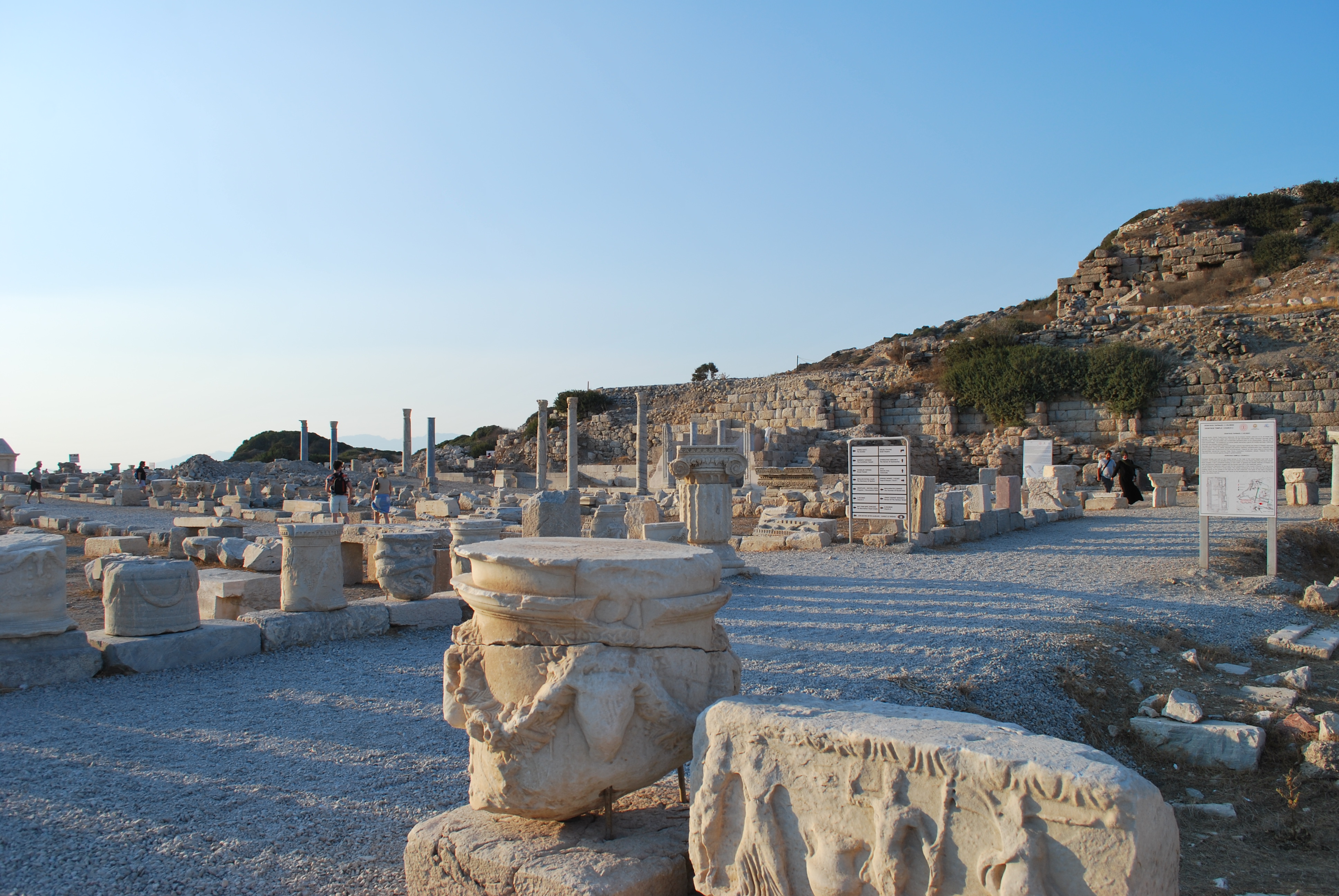 Datça Knidos Antik Kenti Rehberi